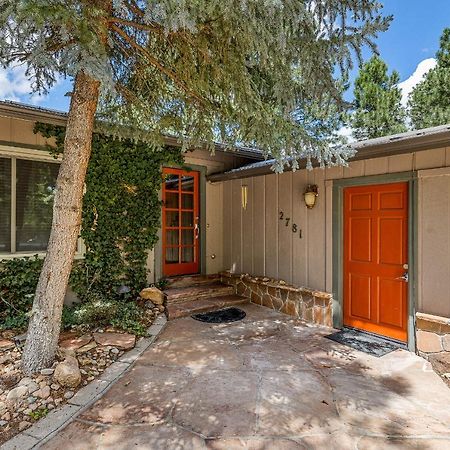Captivating Continental Country Club Retreat With 4 Bdr And Spacious Deck! 弗拉格斯塔夫 外观 照片