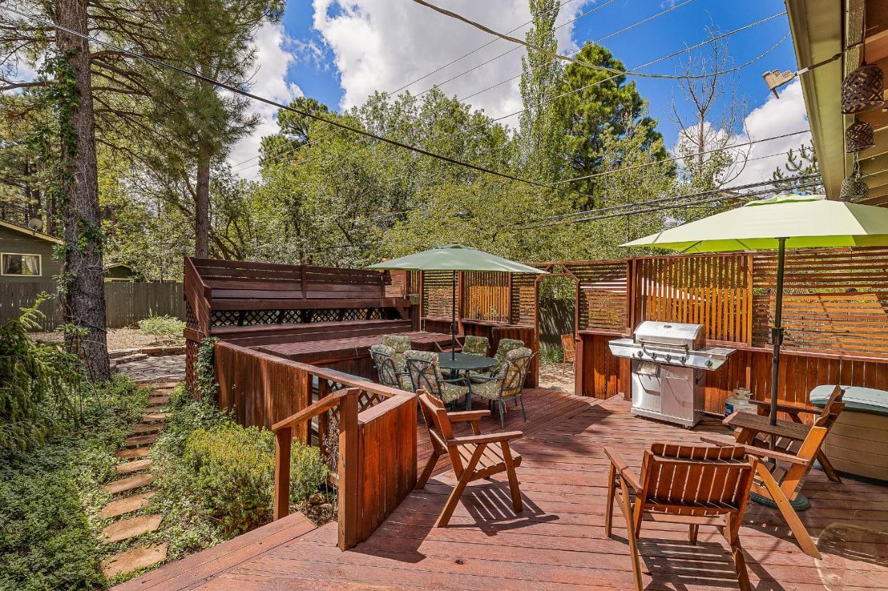 Captivating Continental Country Club Retreat With 4 Bdr And Spacious Deck! 弗拉格斯塔夫 外观 照片